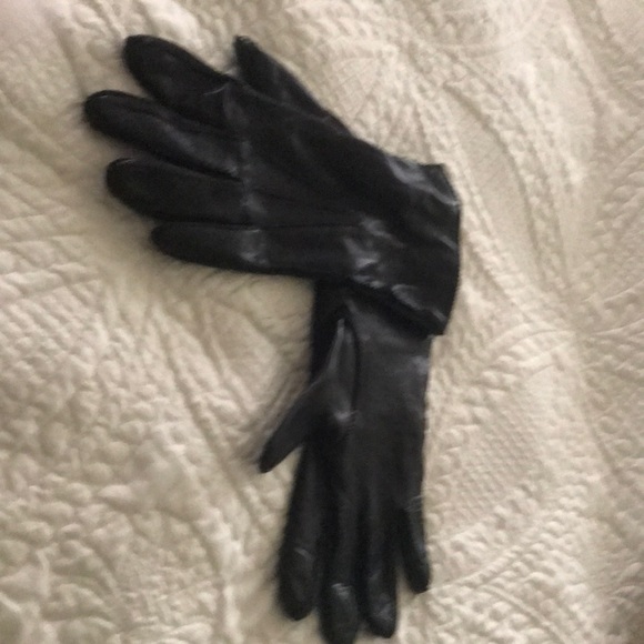 Preston & York Accessories - Leather gloves